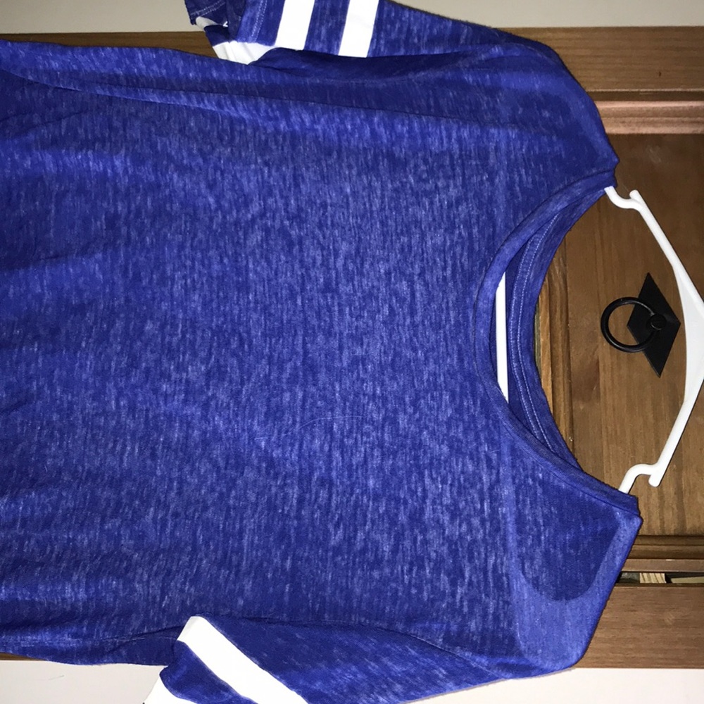 American Eagle Crop Top